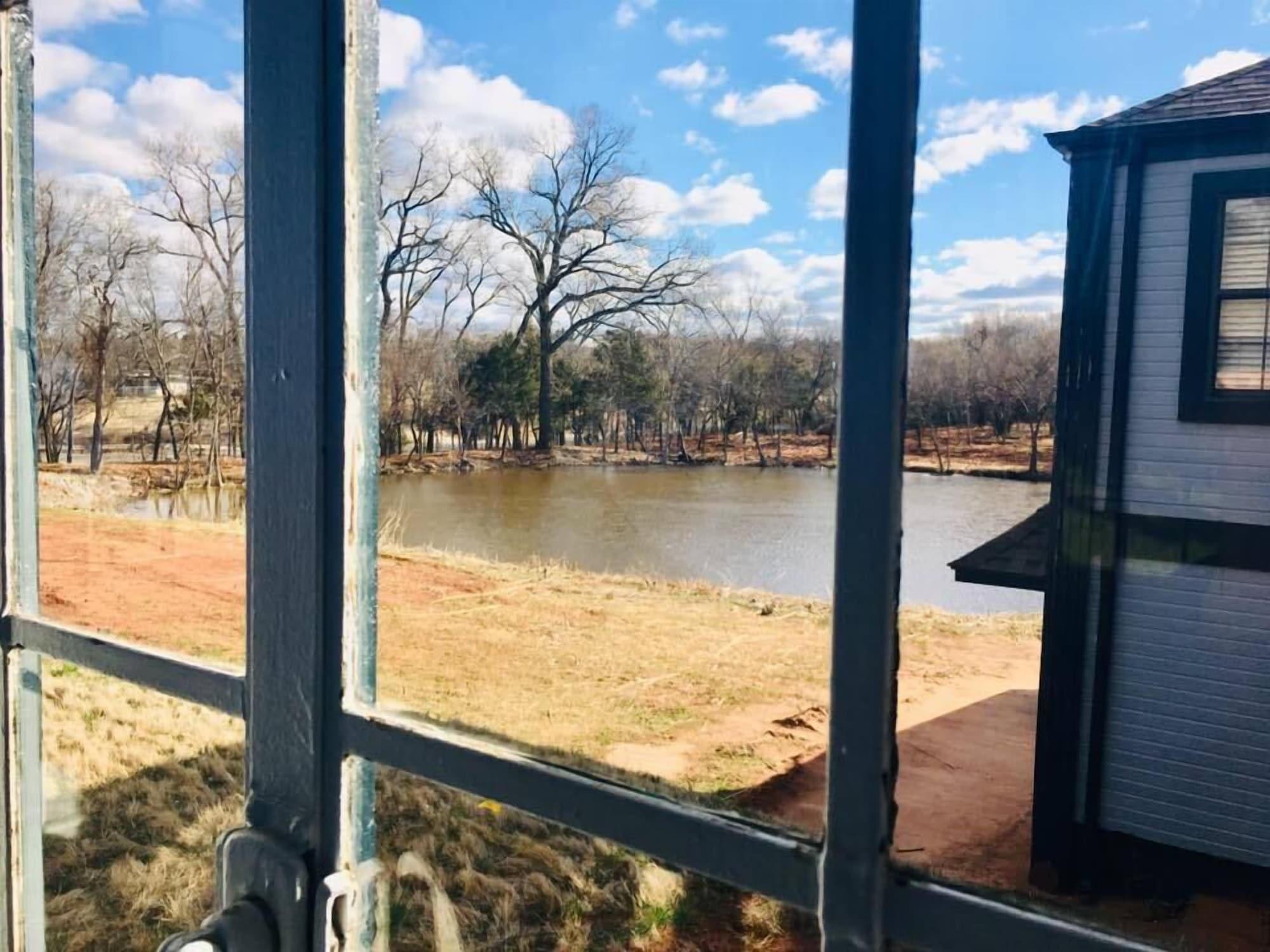The Monastery At Forest Lake Oklahoma City Luaran gambar